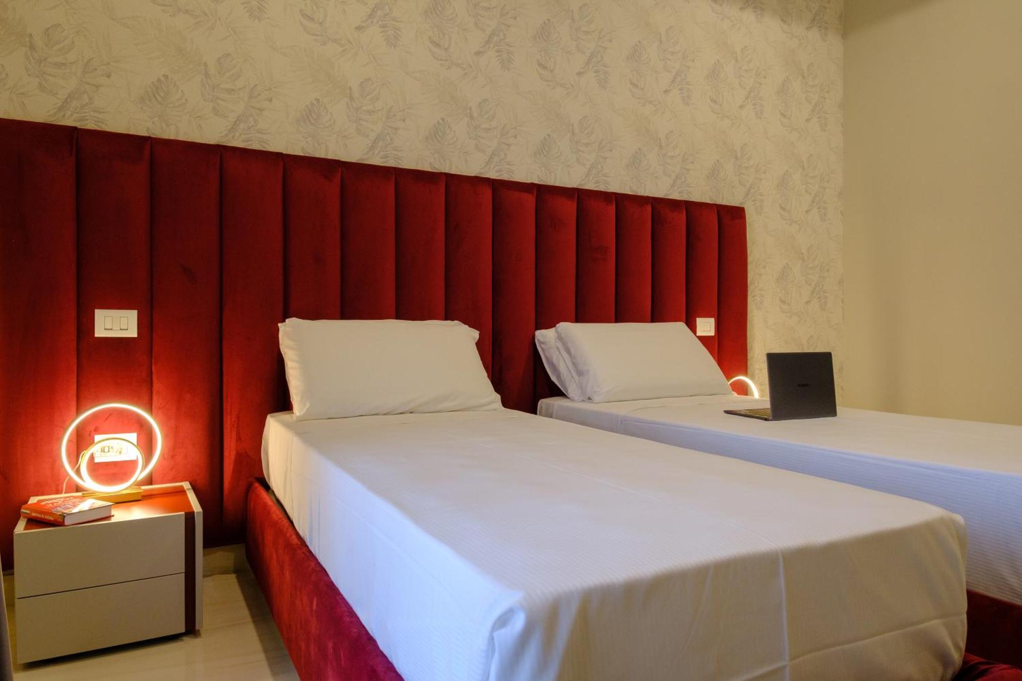 Palazzo Adele Rooms & Apartments Ерколано Екстер'єр фото